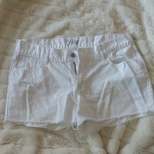 Old Navy white shorts